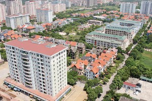 Nhiều đại gia địa ốc bị nhắc: nộp tiền!